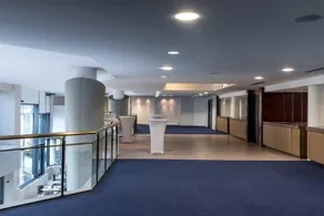COURTYARD BY MARRIOTT PARIS ROISSY CHARLES DE GAULLE - Image 3