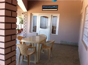 Hotel Nirvana - Image 4