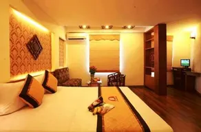 Sunshine 2 Hotel - Image 5