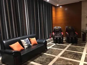 BINJIANG YUEJING HOTEL - Image 4