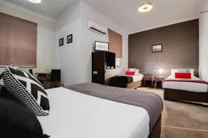 The Royal Hotel - Image 4