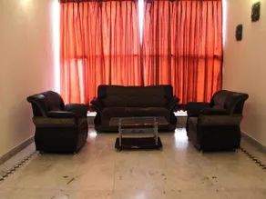 Oyo Rooms Huda City Center Market - Image 4