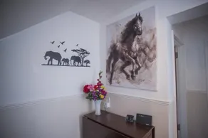 Montgomery - Meadow Place Room - Image 3