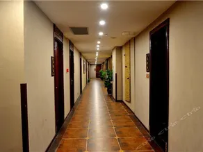 Chongqing Longzhou Hotel - Image 4