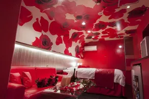 Hotel Chapel Sweet - Image 2