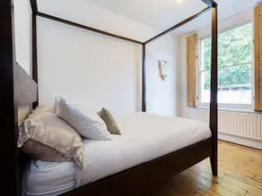 Veeve Lovely Cottage 2 Bedroom Near Hampstead Heath - Image 1