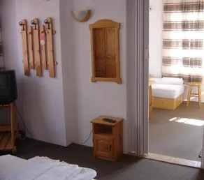 Guest House Zagorovi Obzor - Image 3