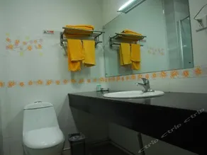Tengchong Qingyuan Hotel - Image 5