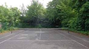 28 Yew Lodge - Image 4