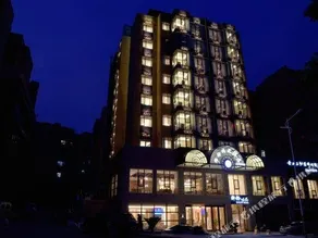 QINGLING BOUTIQUE HOTEL - Image 2
