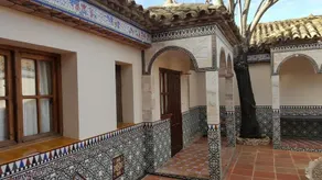 La Casa Del Vidre - Image 2