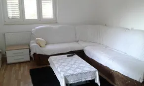 Leon's House - Image 5