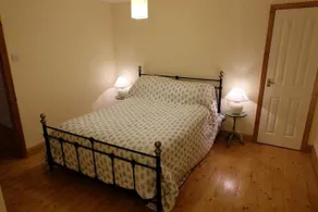 Colegate 4 Bed townhouse - Image 3