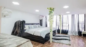 Ojas Homes- 2 Rooms@10 minutes drive to Infiniti Mall Jogeshwari West - Image 4