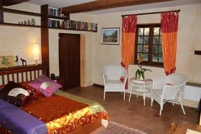 Bed And Breakfast Jardins De Vies - Image 3