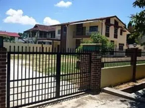 Dzas Vacation Home - Image 1