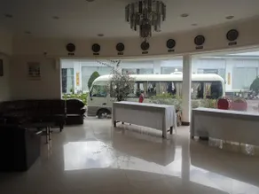 Lavy Hotel Dalat - Image 5