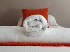 Garden Cottage Bed and Breakfast - Image 5