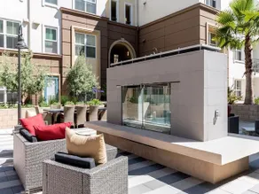 Global Luxury Suites at Epic Way - Image 2