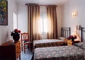 Apartamentos Montserrat Sitges - Image 2