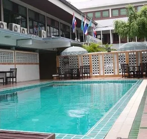Opera Bangkok - Image 1