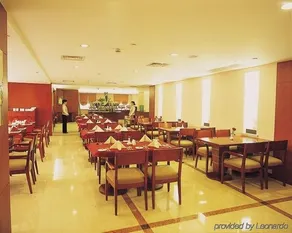 Mehood Hotel Shanghai Changshou - Image 2