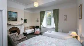 Adams House - Image 4