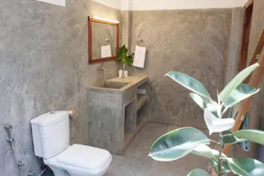 Banana Leaf Apartments - Image 3
