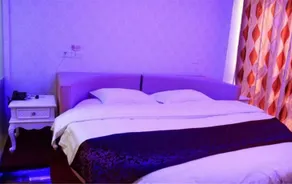 E Home Business Hotel - Image 4