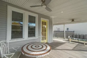 Mikell's Hideaway - Image 2