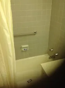 Deluxe Inn Camden - Image 2