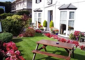Chesterhouse - Image 5