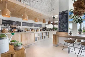 Pelicanstay At Collins Ave Miami Beach - Image 2