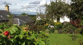 Valley View Cottage - Image 2