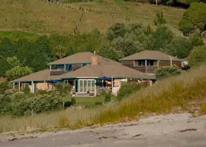 Kuaotunu Bay Lodge - Image 2