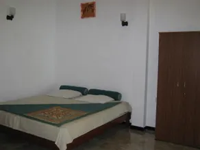 Isuru Holiday Home - Image 5