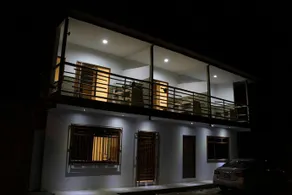 Hospedaje Casa Blanca Zorritos - Image 1