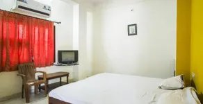 Atithi Paying Guest House by Oyo Rooms - Image 4