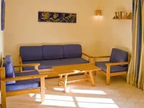 Apartamentos Los Girasoles - Image 1