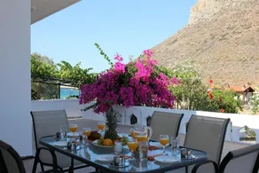 Theros Beach House - Image 4