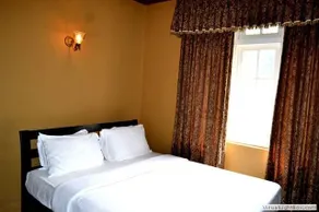 Ingle Wood Lodge - Image 5