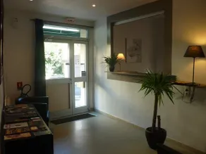 Hôtel De L'Hospitalet Saint Charles - Image 3