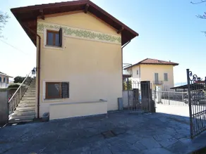 Belvilla by Oyo Cannero Casa Iva - Image 1