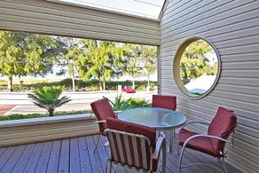 Anna Maria Island Bird's Nest Holiday Apartments - Image 2