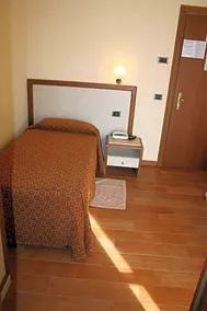 Albergo Ristorante Al Lago - Image 2