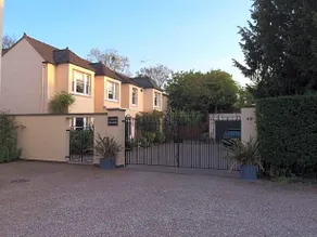 Little Manor - Image 2