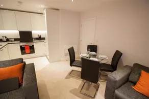Luxury Apartments With Secure Parking - Image 4