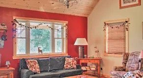 Rural Farmhouse Cabin on 150 Private Wooded Acres! - Image 3