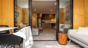 Penthouse with park view - Image 5