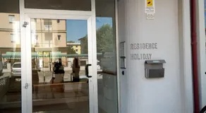 Holiday - Image 2
